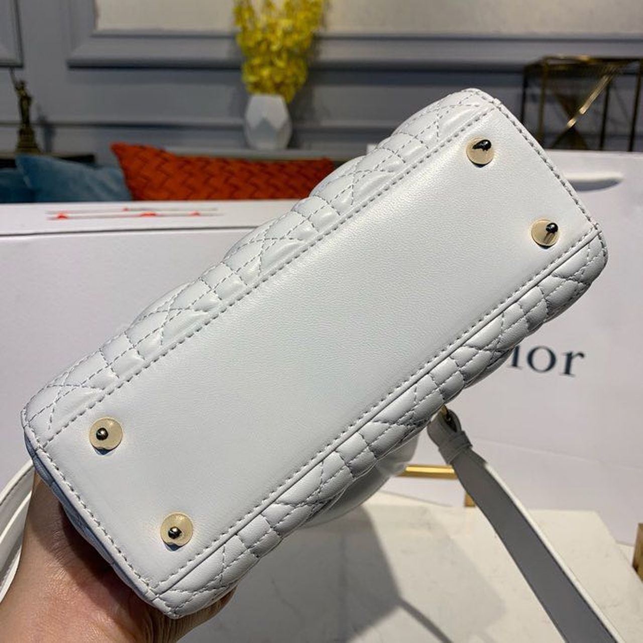 Top Quality Small Lady Bag Gold Toned Hardware White For Women 8in/20cm CD