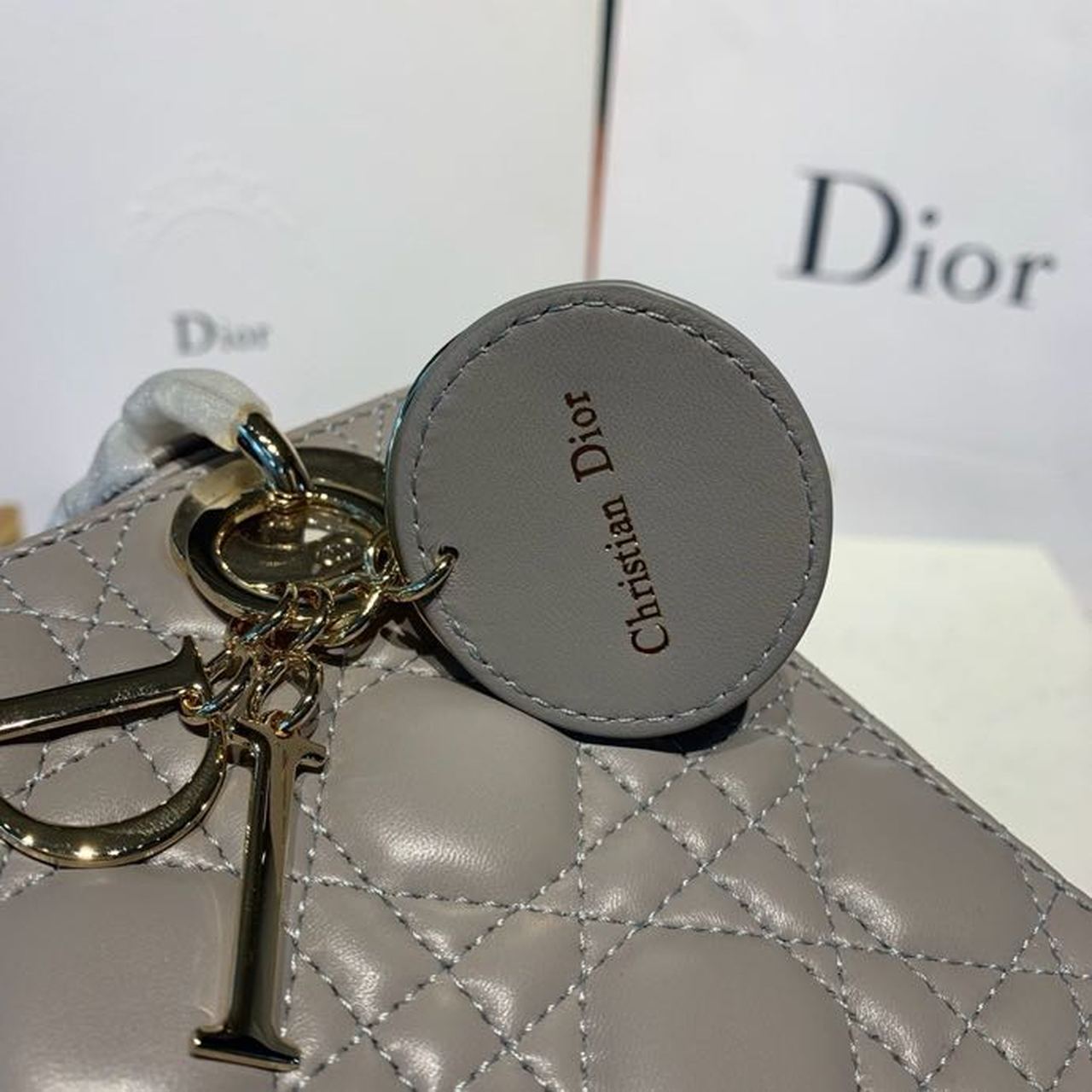 Top Quality Small Lady Bag Gold Toned Hardware Light Gray For Women 8in/20cm CD