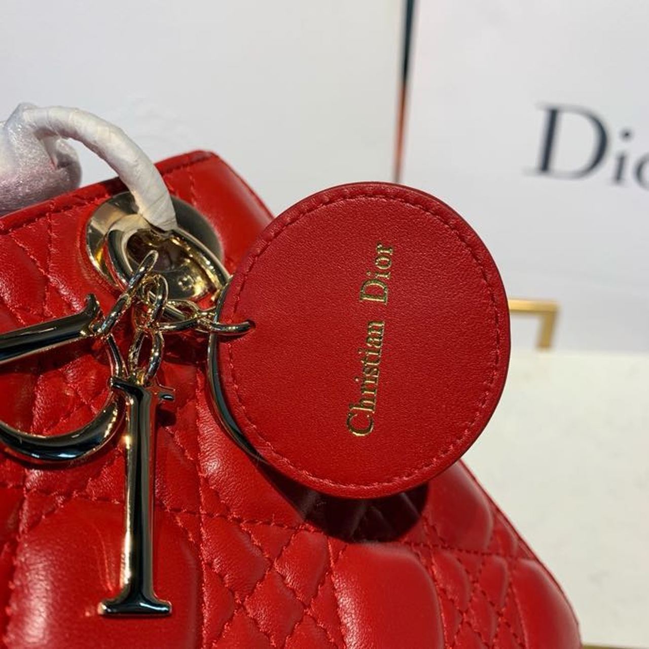 Top Quality Small Lady Bag Red Patent Gold Toned Hardware For Women 8in/20cm CD
