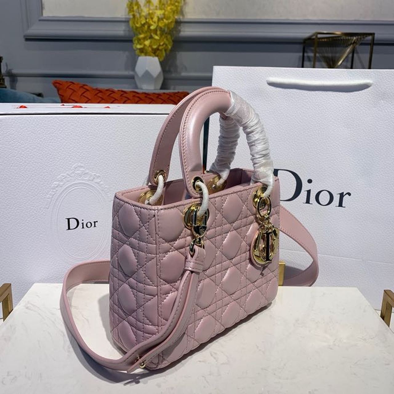 Top Quality Small Lady Bag Gold Toned Hardware Powder Pink Cannage Pink For Women 8in/20cm CD