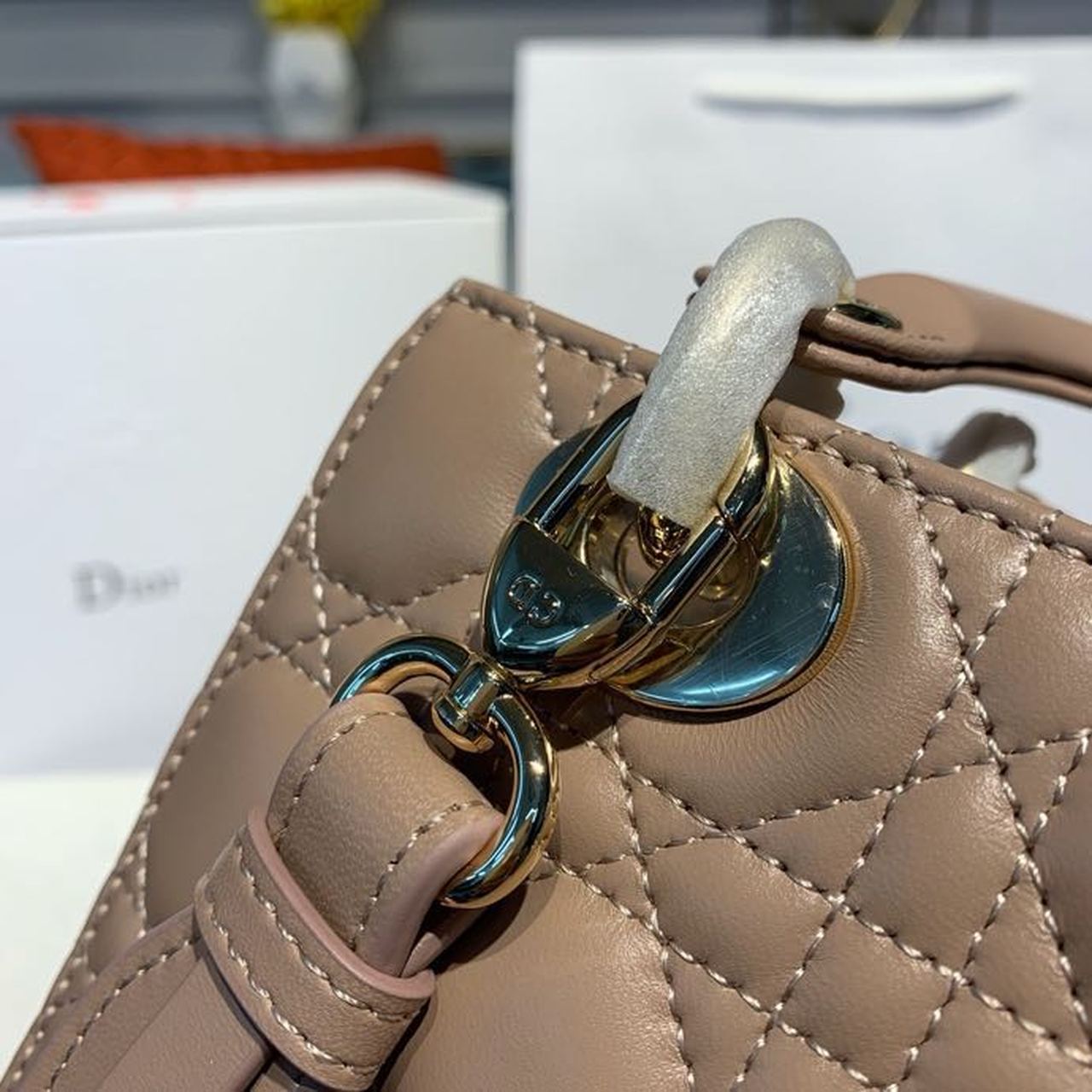 Top Quality Small Lady Bag Gold Toned Hardware Beige For Women 8in/20cm CD