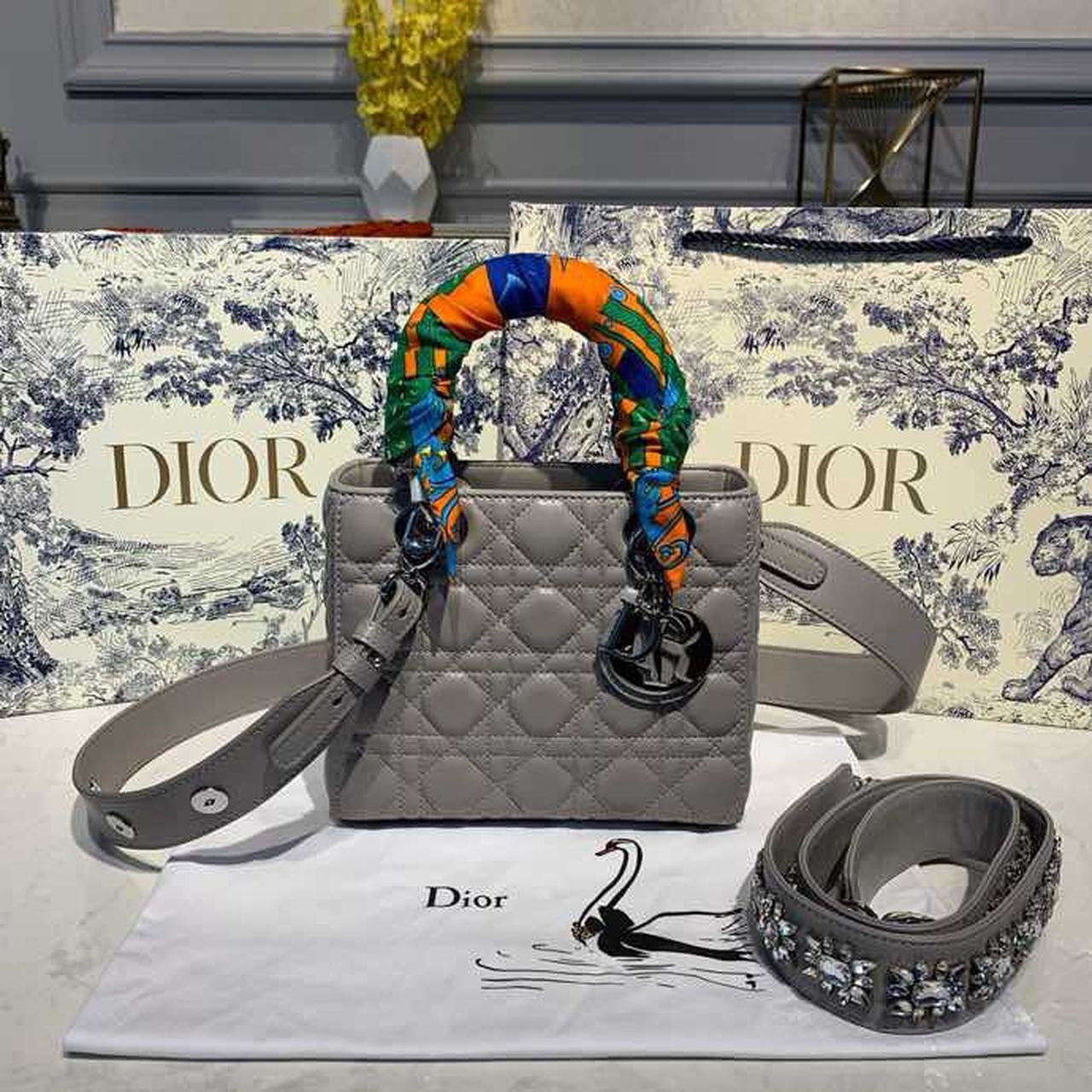 Top Quality Small Lady Bag SiTop Qualityer Hardware with Embellished Bag Strap Grey For Women 8in/20cm CD