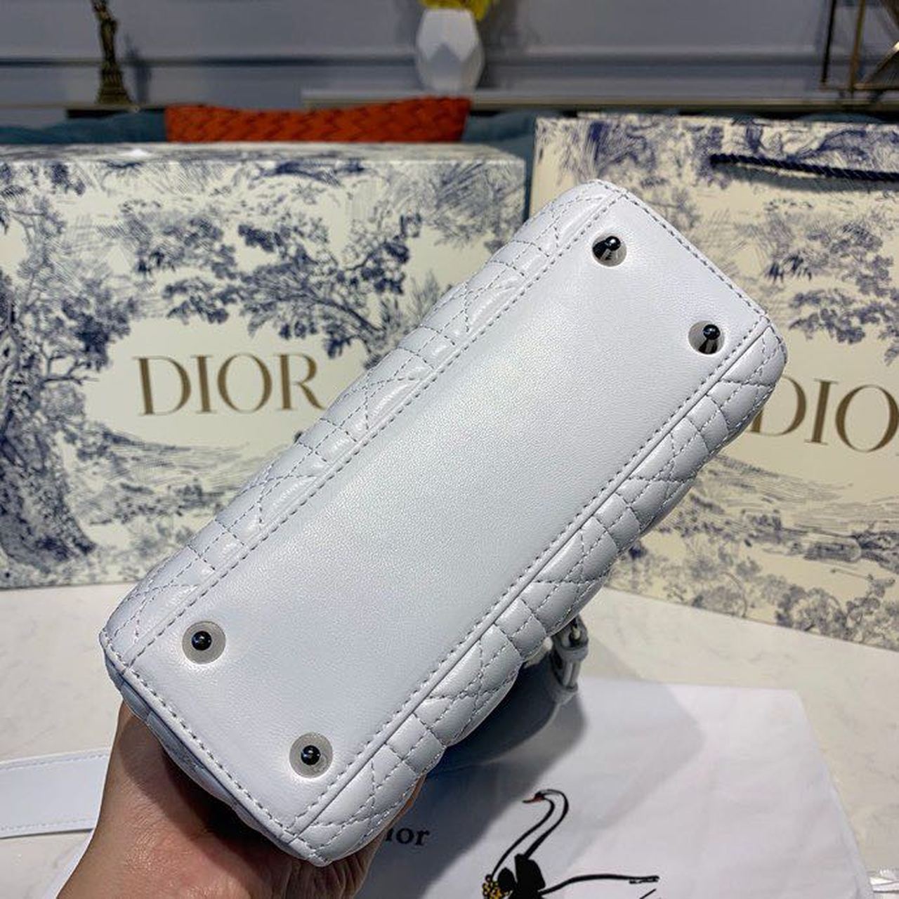 Top Quality Small Lady Bag SiTop Qualityer Hardware with Embellished Bag Strap White For Women 8in/20cm CD