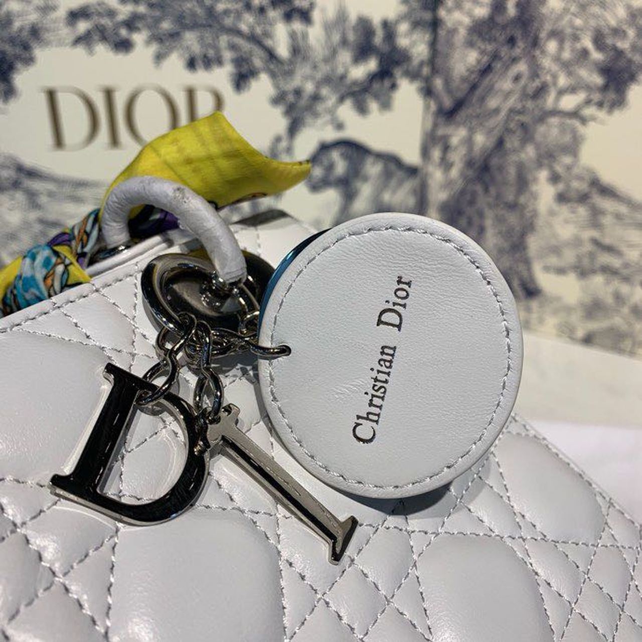 Top Quality Small Lady Bag SiTop Qualityer Hardware with Embellished Bag Strap White For Women 8in/20cm CD