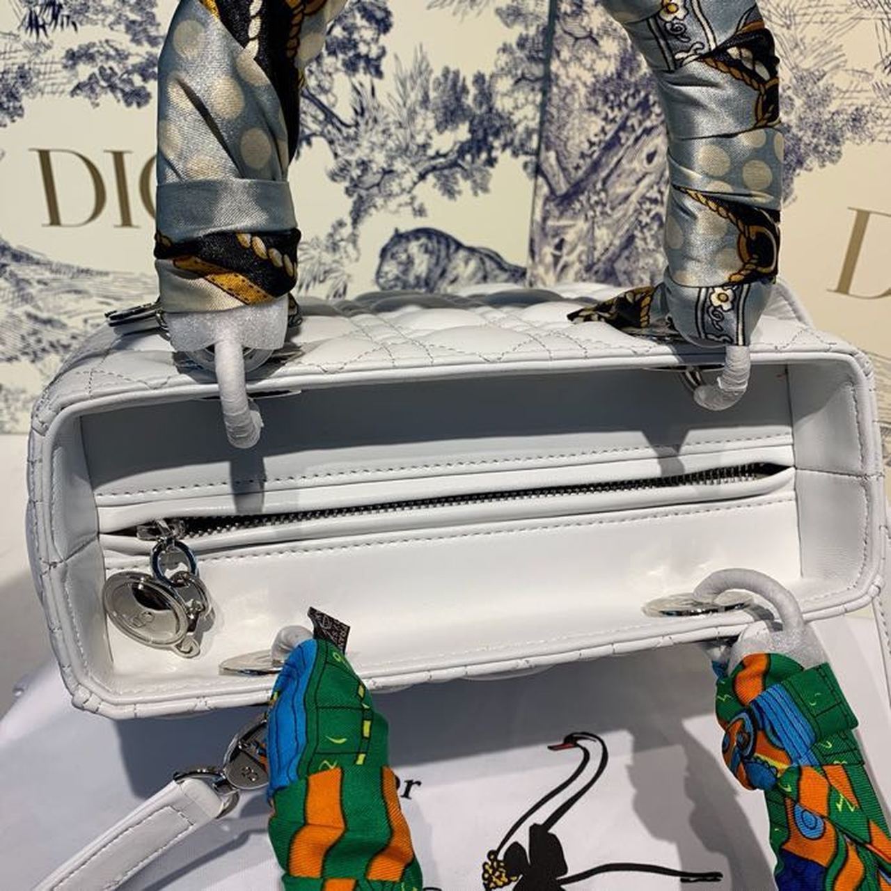 Top Quality MeTop Qualityum Lady Bag SiTop Qualityer Hardware with Embellished Bag Strap White For Women 9.5in/24cm CD