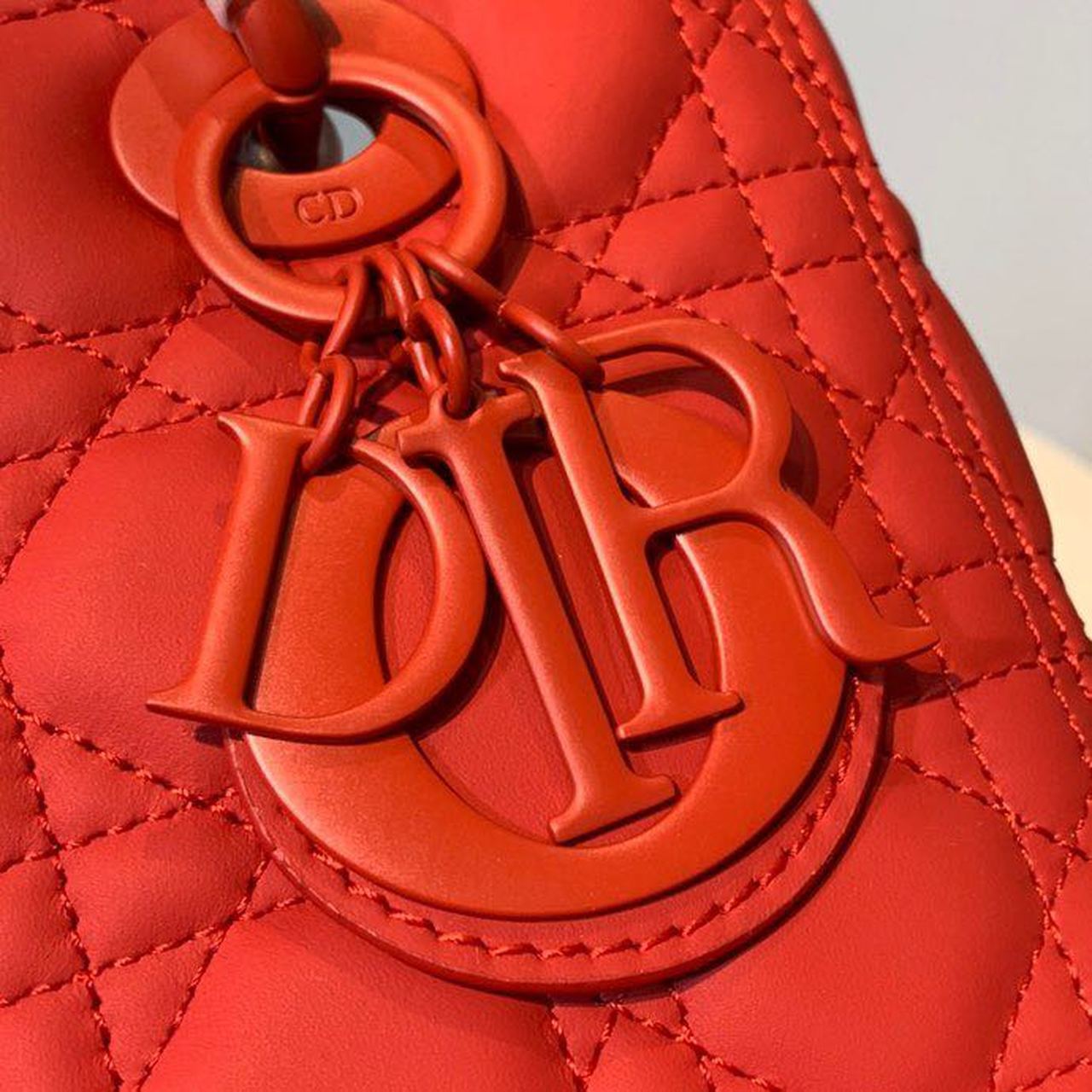 Top Quality MeTop Qualityum Lady Bag Matte Hardware Red Ultramatte For Women 9.5in/24cm CD