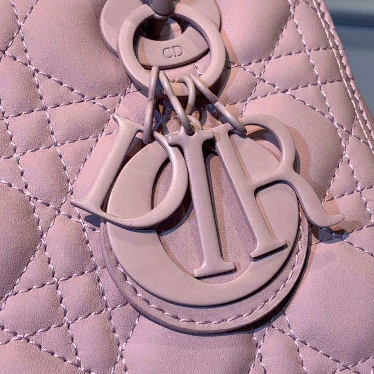 Top Quality MeTop Qualityum Lady Bag Matte Hardware Powder Pink For Women 9.5in/24cm CD