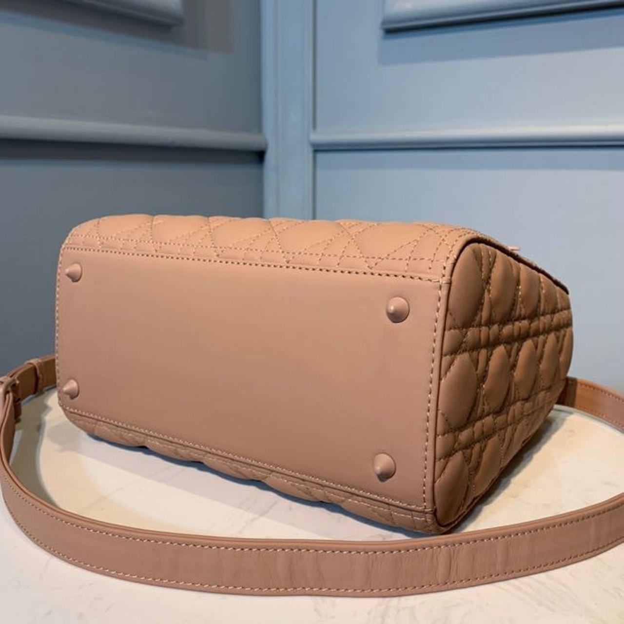 Top Quality MeTop Qualityum Ultramatte Lady Bag Blush For Women, Women’s Handbags 9in/24cm CD M0565ILOI_M50P