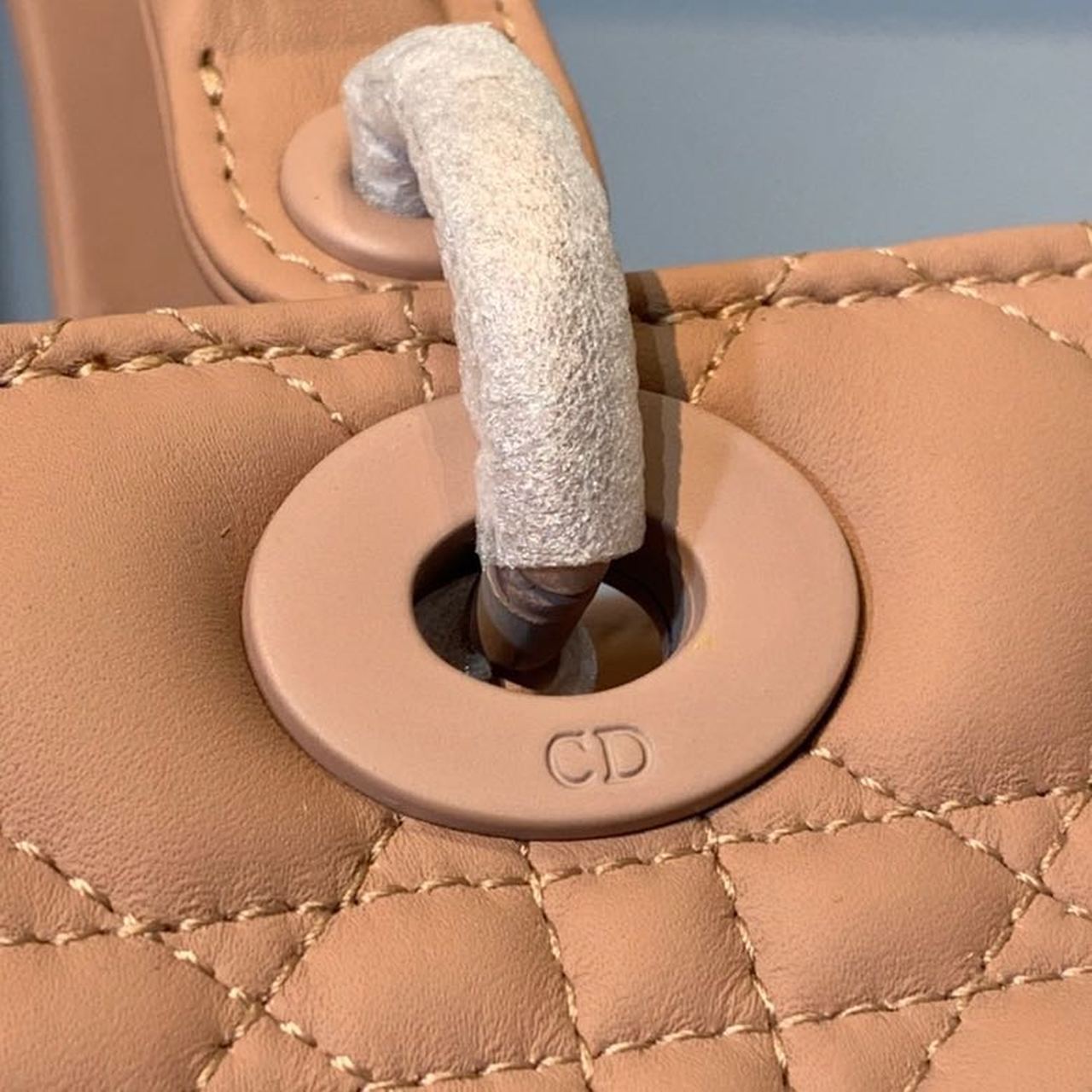 Top Quality MeTop Qualityum Ultramatte Lady Bag Blush For Women, Women’s Handbags 9in/24cm CD M0565ILOI_M50P