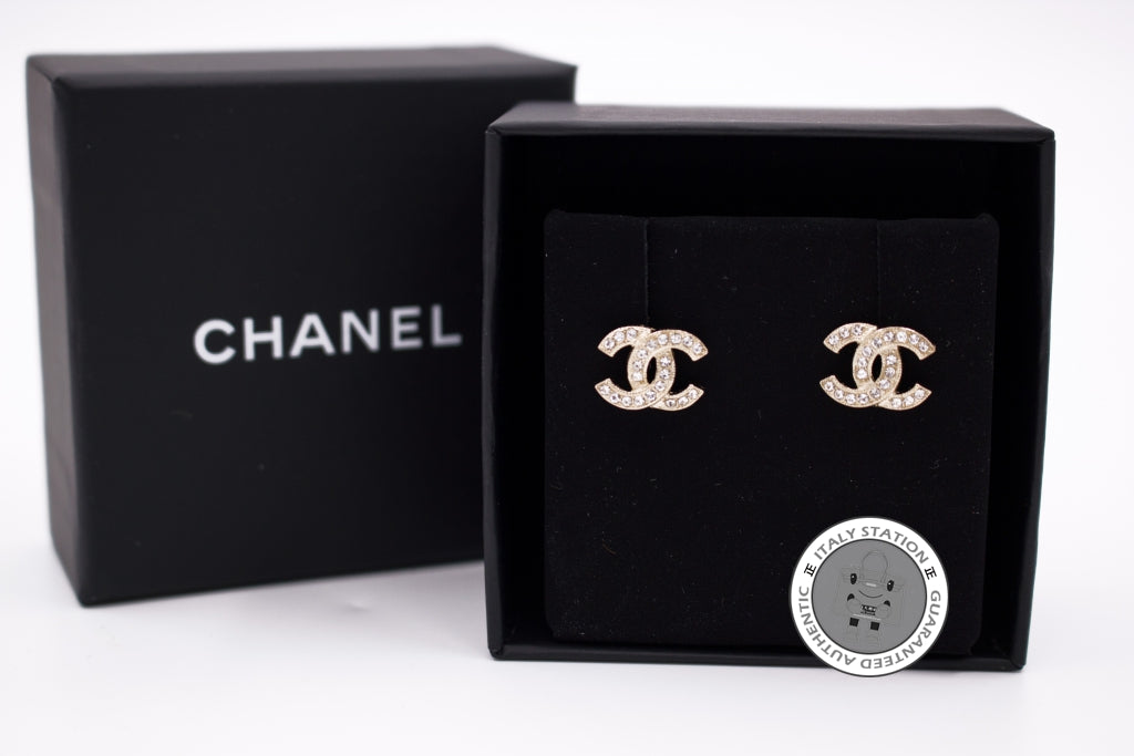 Chanel A Y Gold Metal S Earrings Ghw