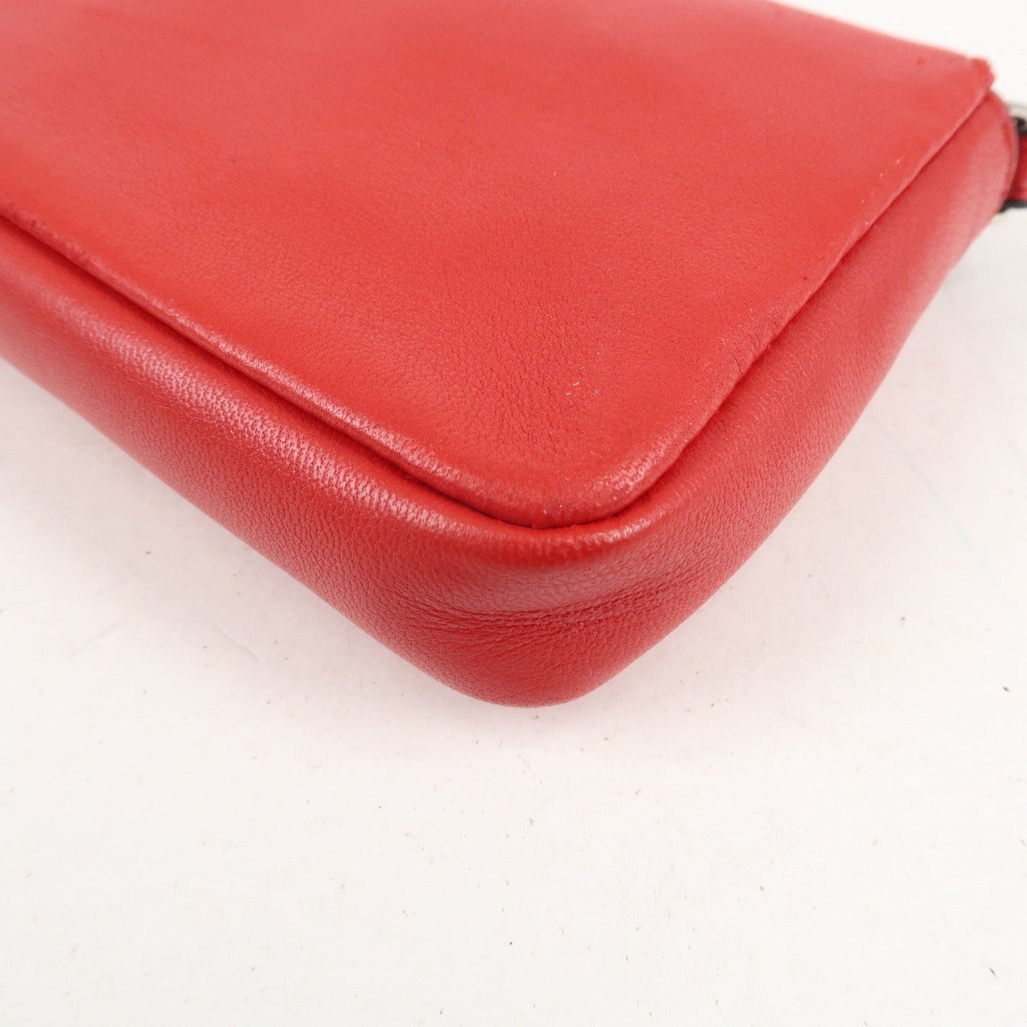 FENDI Micro Baguette Leather Shoulder Bag Red 8M0354  d