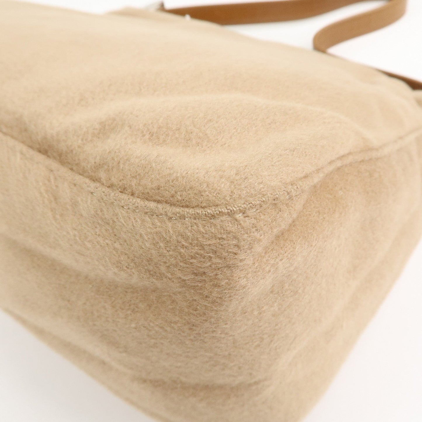 FENDI Mamma Baguette Cashmere Leather Shoulder Bag 26325  d