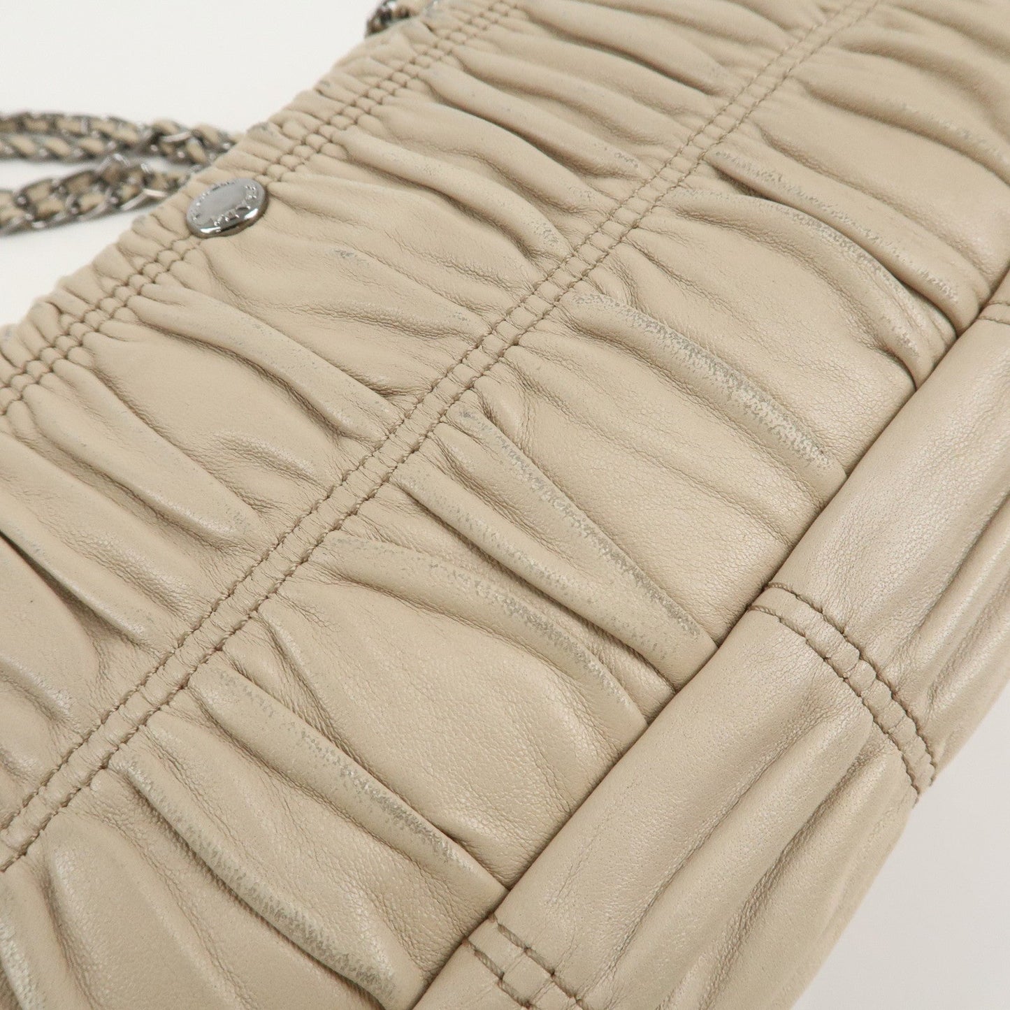 PRADA Leather Gathered Chain Shoulder Bag Ivory B4695C  d