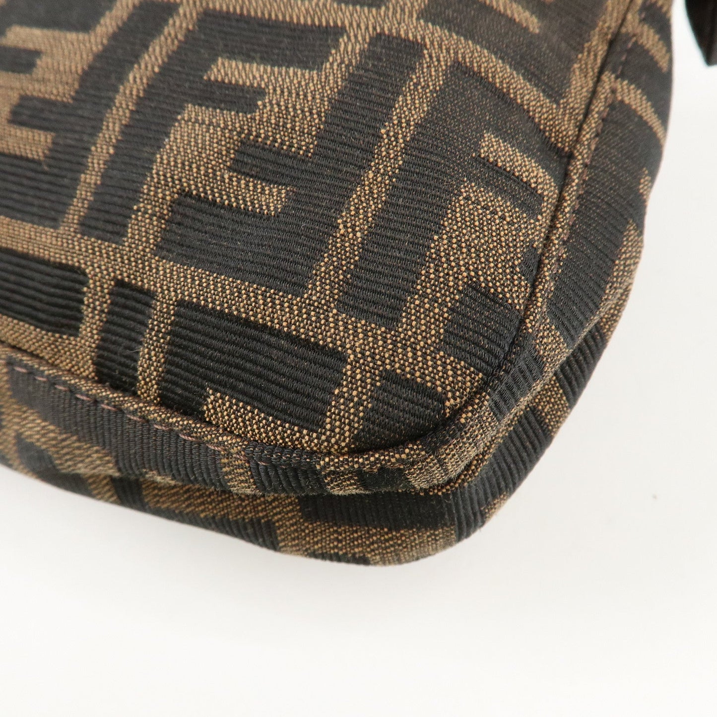 FENDI Mamma Baguette Zucca Canvas Shoulder Bag Brown Black 26424  d