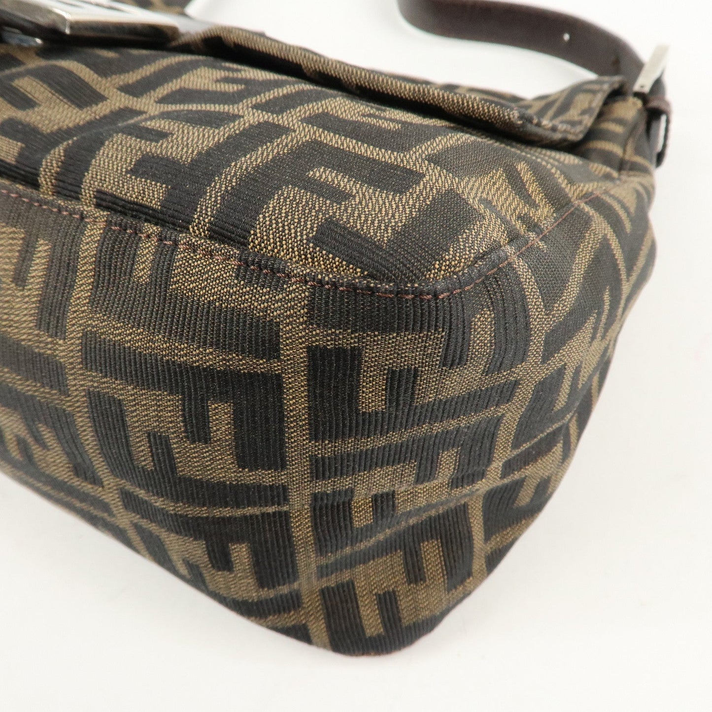 FENDI Mamma Baguette Zucca Canvas Leather Shoulder Bag 26325  d
