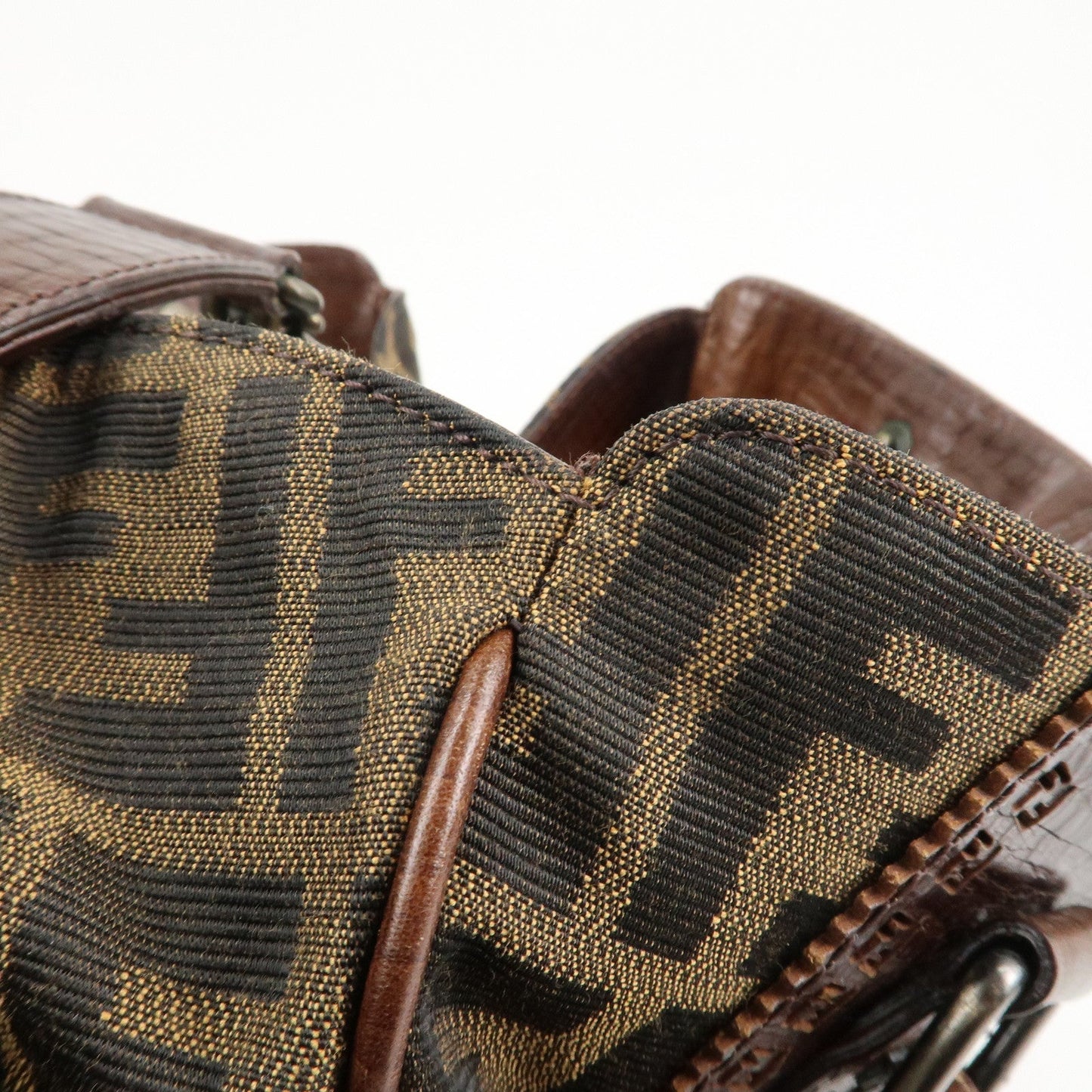FENDI Ethnico Zucca Canvas Leather Shoulder Bag Brown 8BN162  d