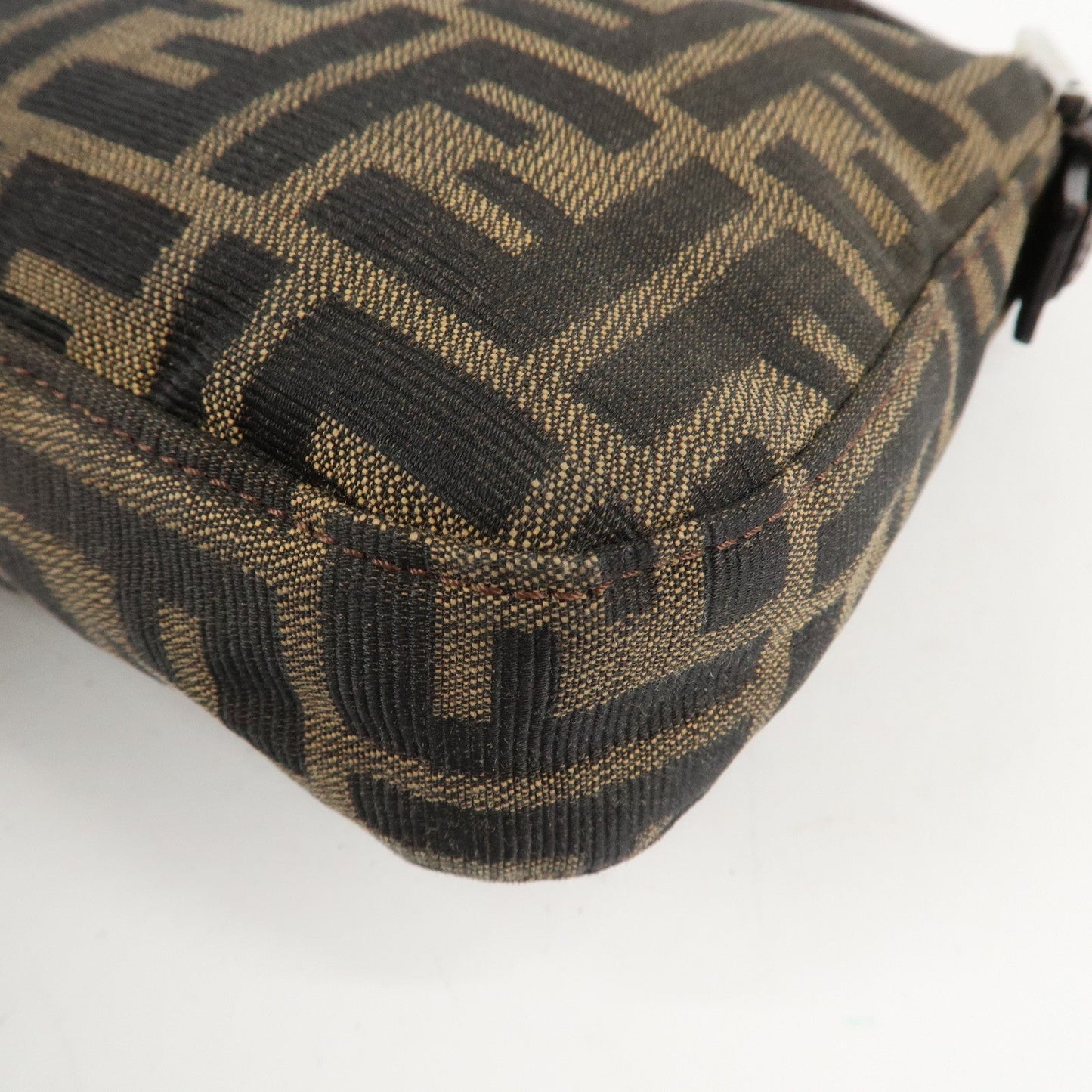 FENDI Mamma Baguette Canvas Shoulder Bag Brown Black 26424  d