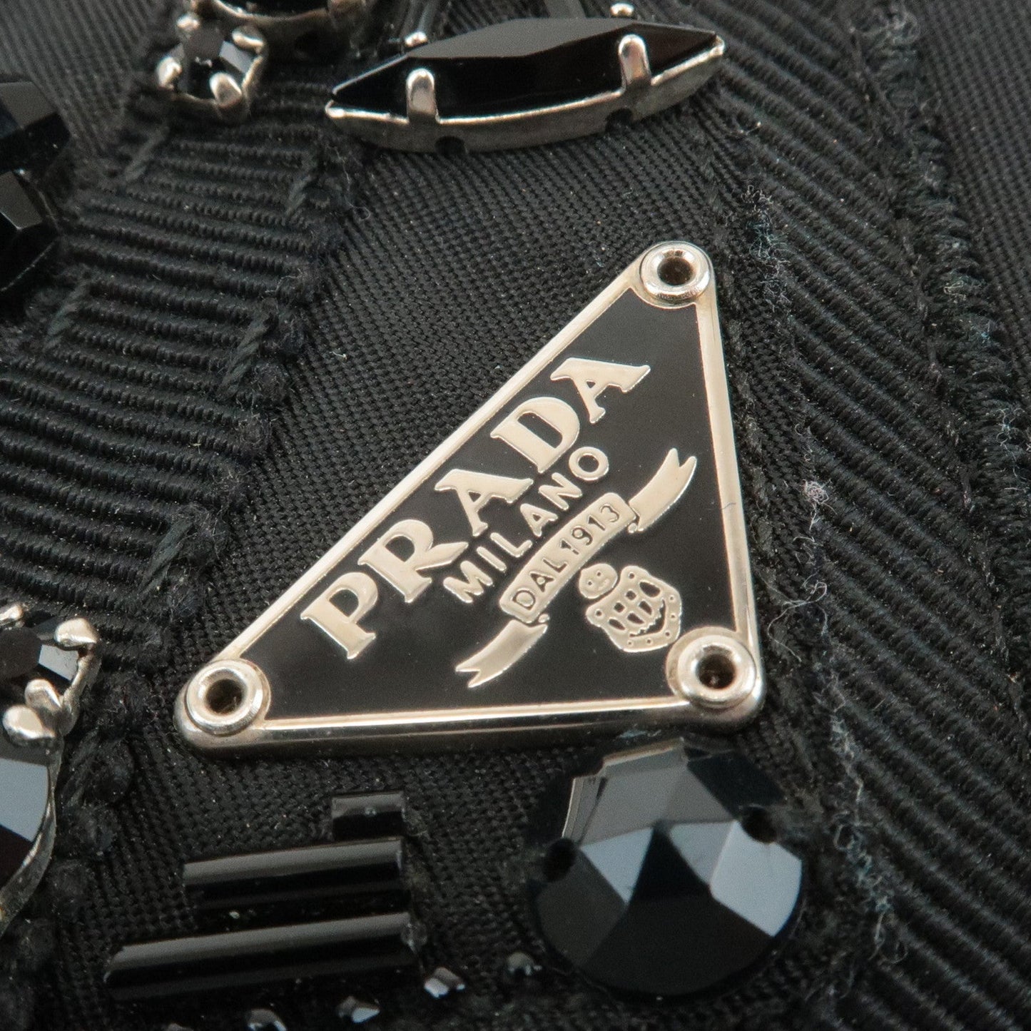 PRADA Logo Leather Round Zip Wallet Bijou Black  d