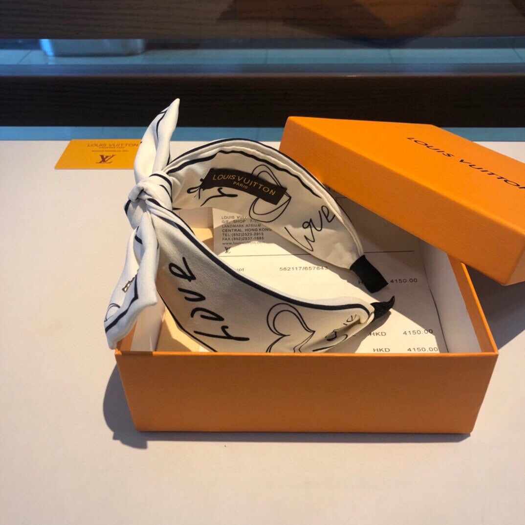 EN - Luxury Hair Band LUV 028