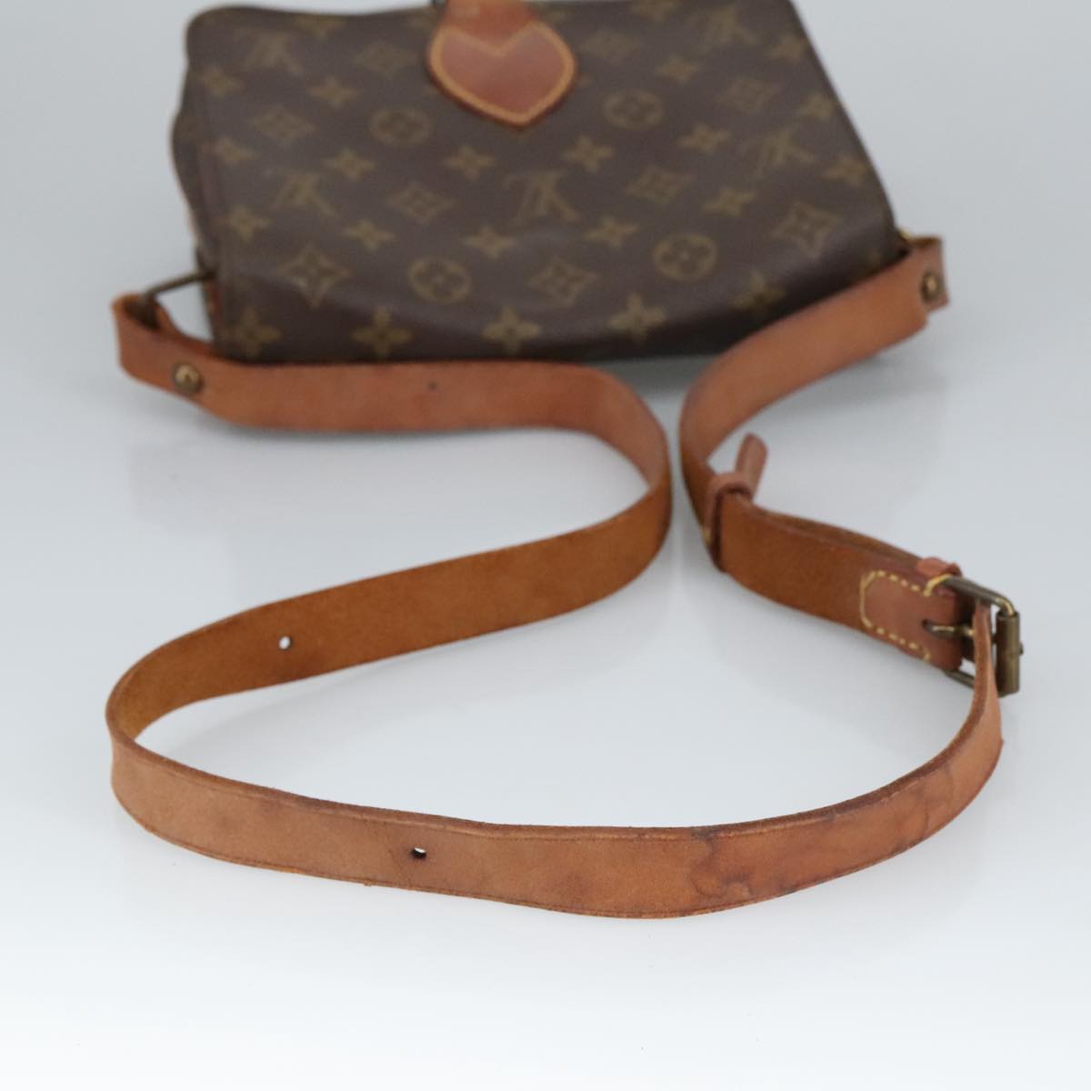 Louis Vuitton Cartouchière