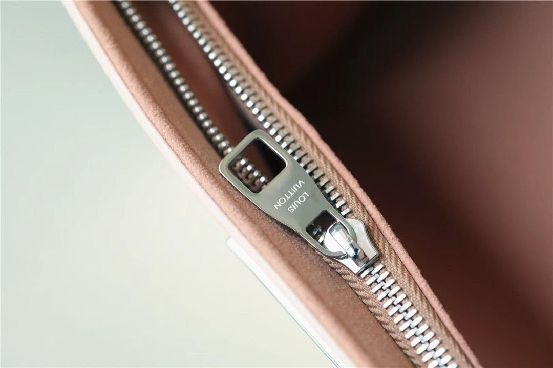 Top Quality Cluny Mini Epi Quartz For Women,  Shoulder And Crossbody Bags 20cm/7.9in Top Quality M58928