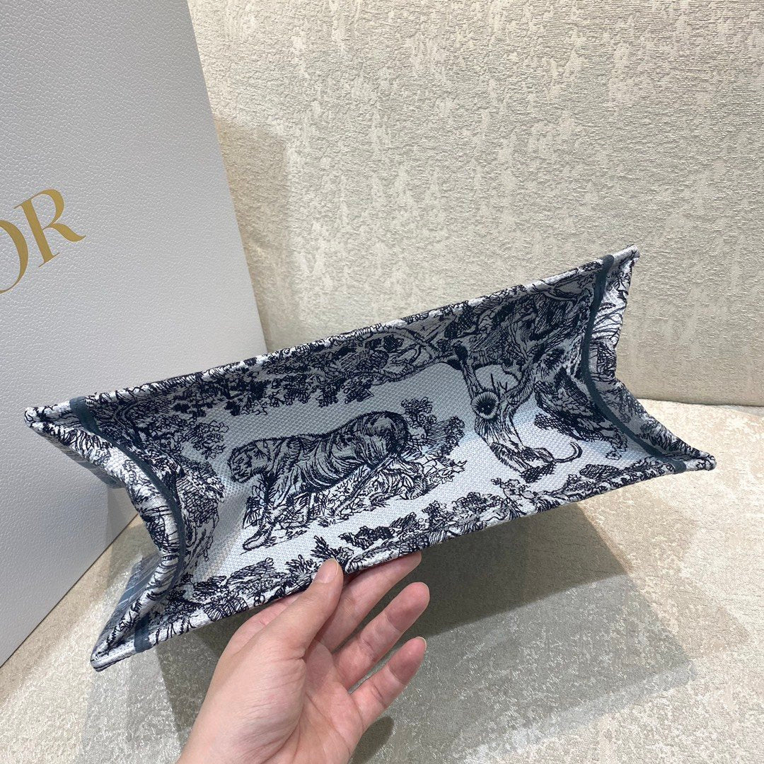 Top Quality MeTop Qualityum Book Tote Blue Toile de Jouy Reverse Embroidery, Blue, For Women Womens Handbags, Shoulder Bags, 36cm CD M1296ZRGO_M928