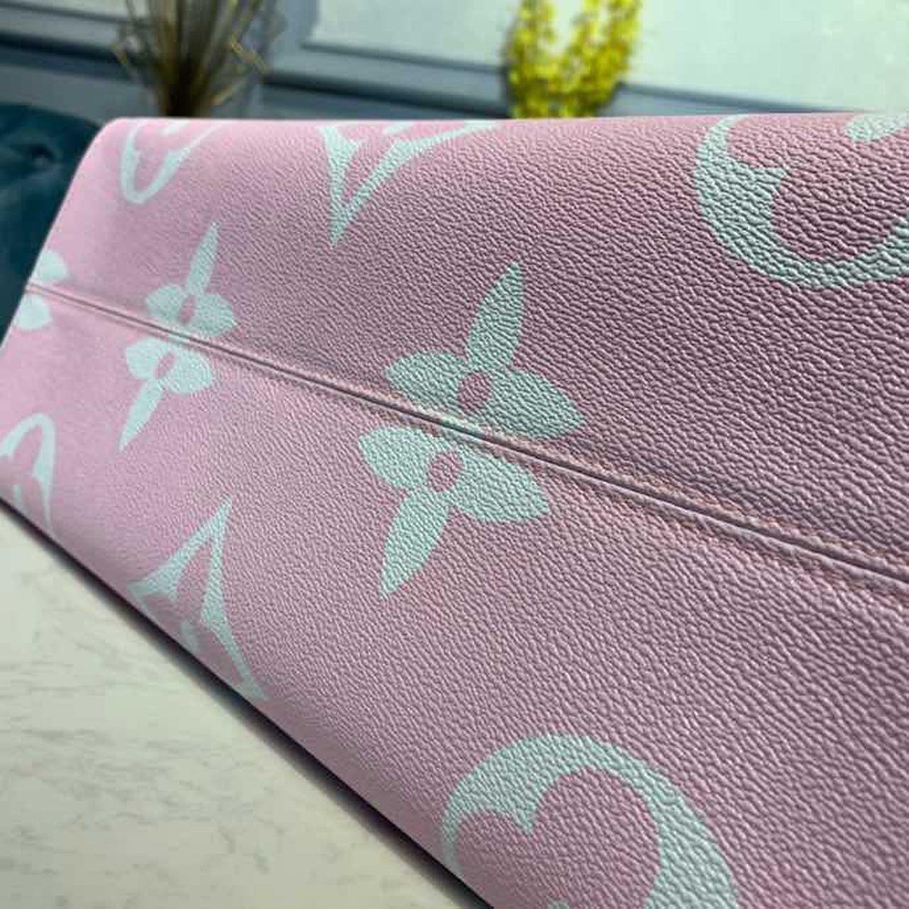 Top Quality Escale OnTheGo GM Tote Bag Monogram Canvas Pastel Pink For Women,  Shoulder Bags 16.1in/41cm Top Quality M45119