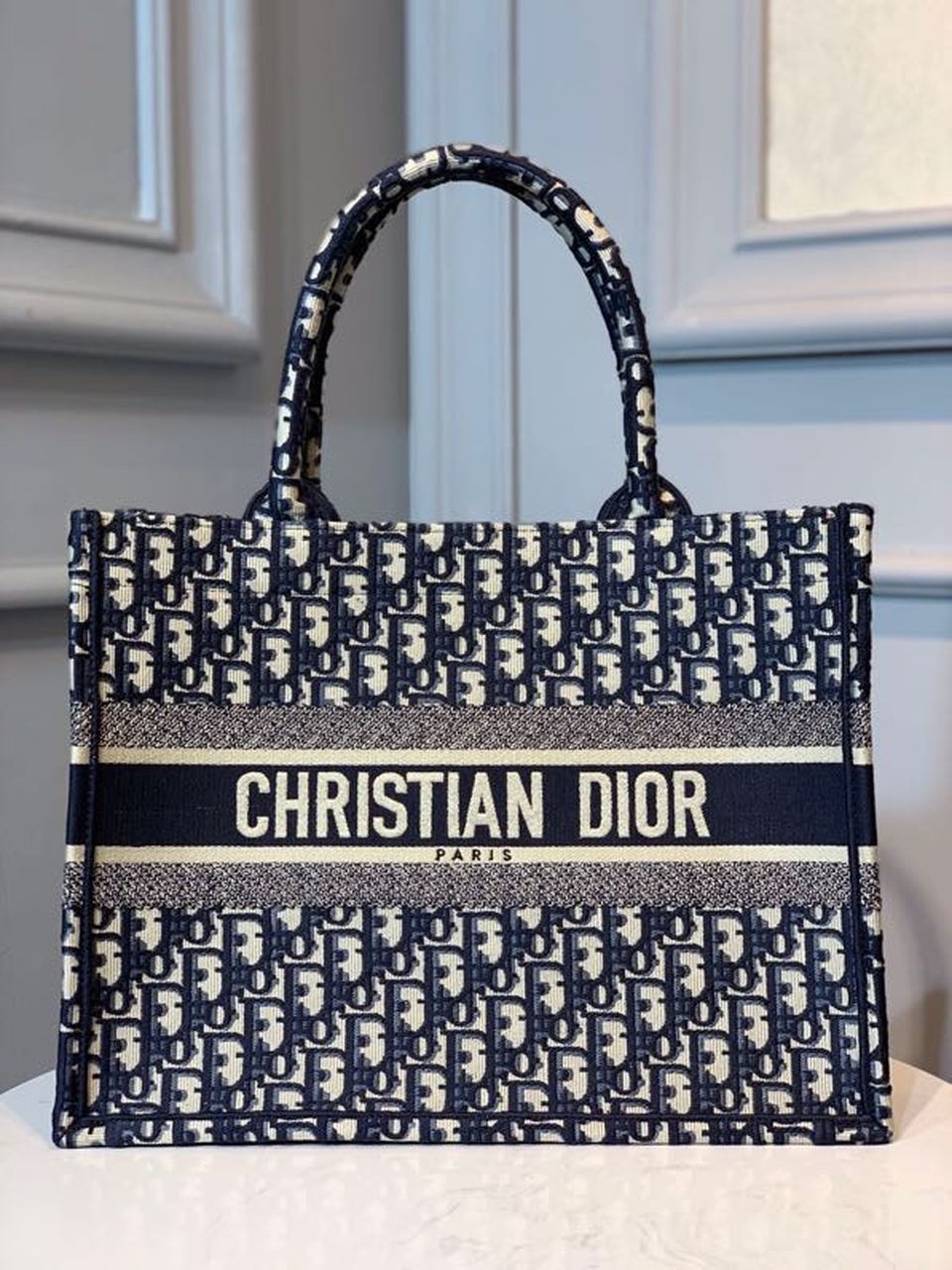 Top Quality MeTop Qualityum Book Tote Bag Blue By Maria Grazia Chiuri For Women 14in/36cm CD M1296ZRIW_M928