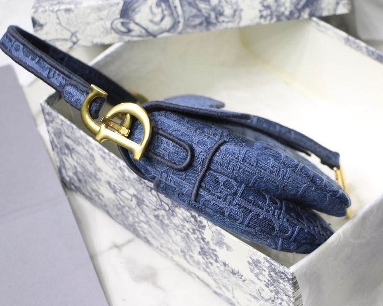 Top Quality Saddle Bag Light Blue For Women 10in/25.5cm CD