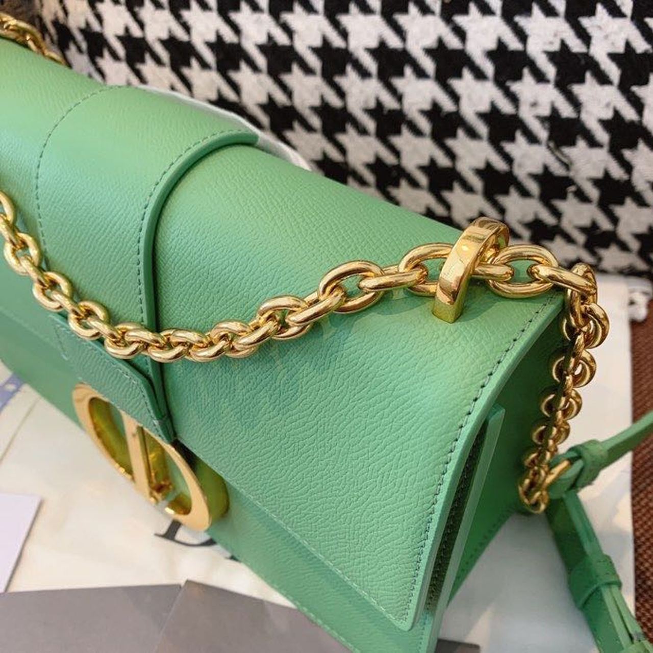 Top Quality 30 Montaigne Chained Bag Deep Mint Green Box For Women 24cm/9in CD