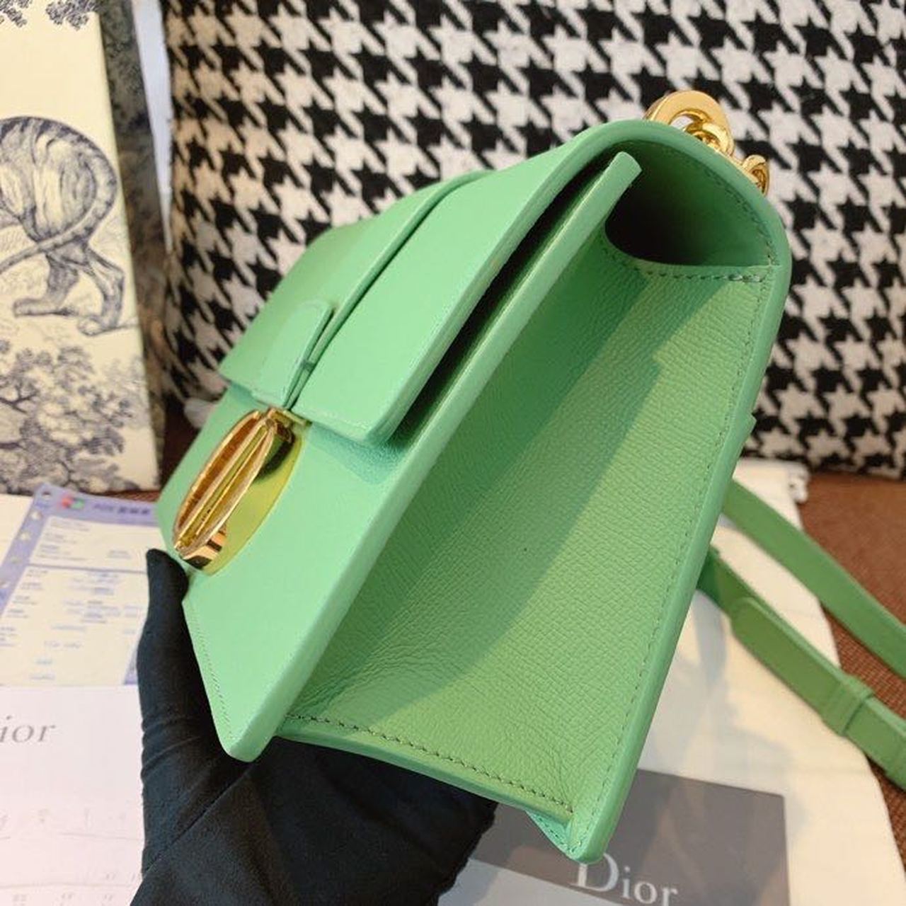 Top Quality 30 Montaigne Chained Bag Deep Mint Green Box For Women 24cm/9in CD