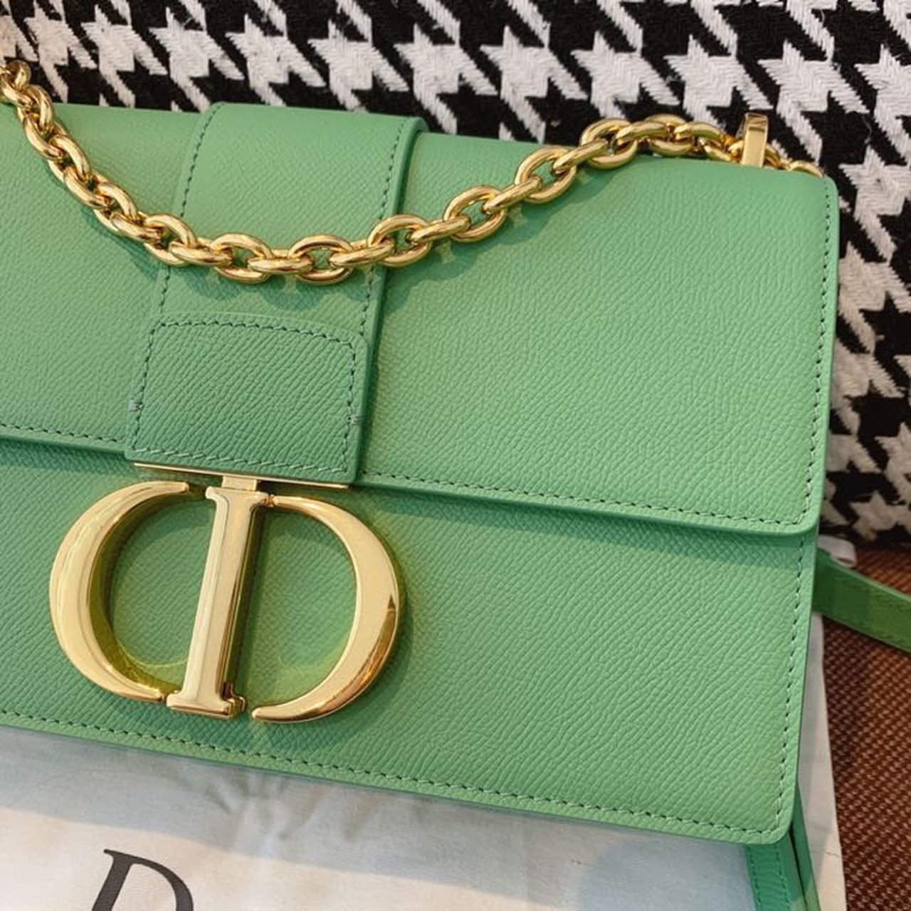 Top Quality 30 Montaigne Chained Bag Deep Mint Green Box For Women 24cm/9in CD