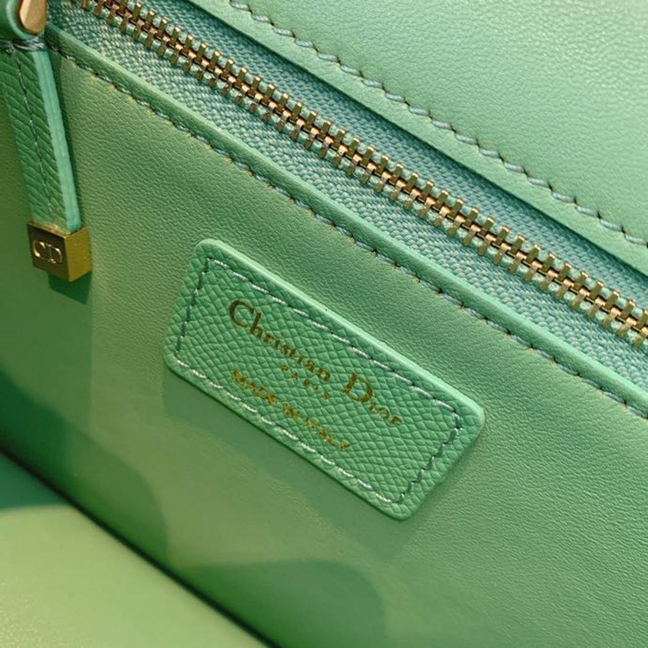 Top Quality 30 Montaigne Chained Bag Deep Mint Green Box For Women 24cm/9in CD