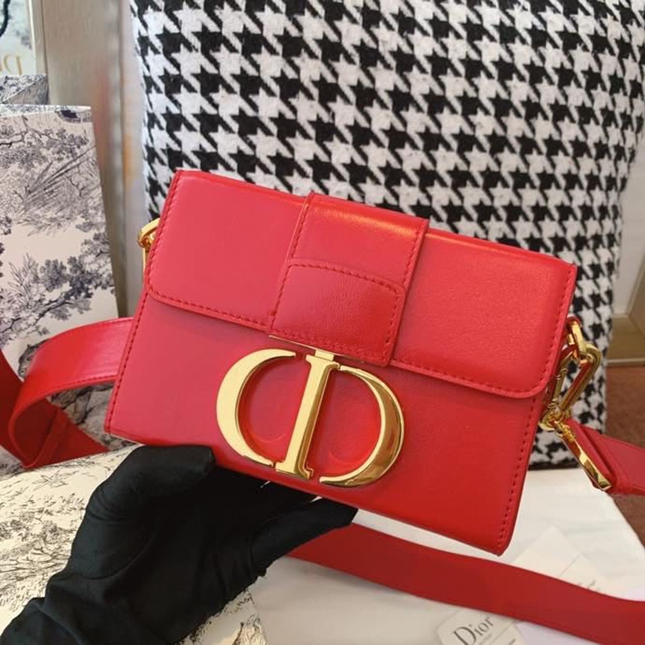 Top Quality Mini 30 Montaigne Bag Gold Toned Hardware Red For Women 18cm/7in CD