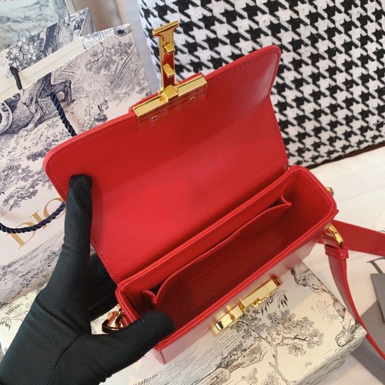 Top Quality Mini 30 Montaigne Bag Gold Toned Hardware Red For Women 18cm/7in CD