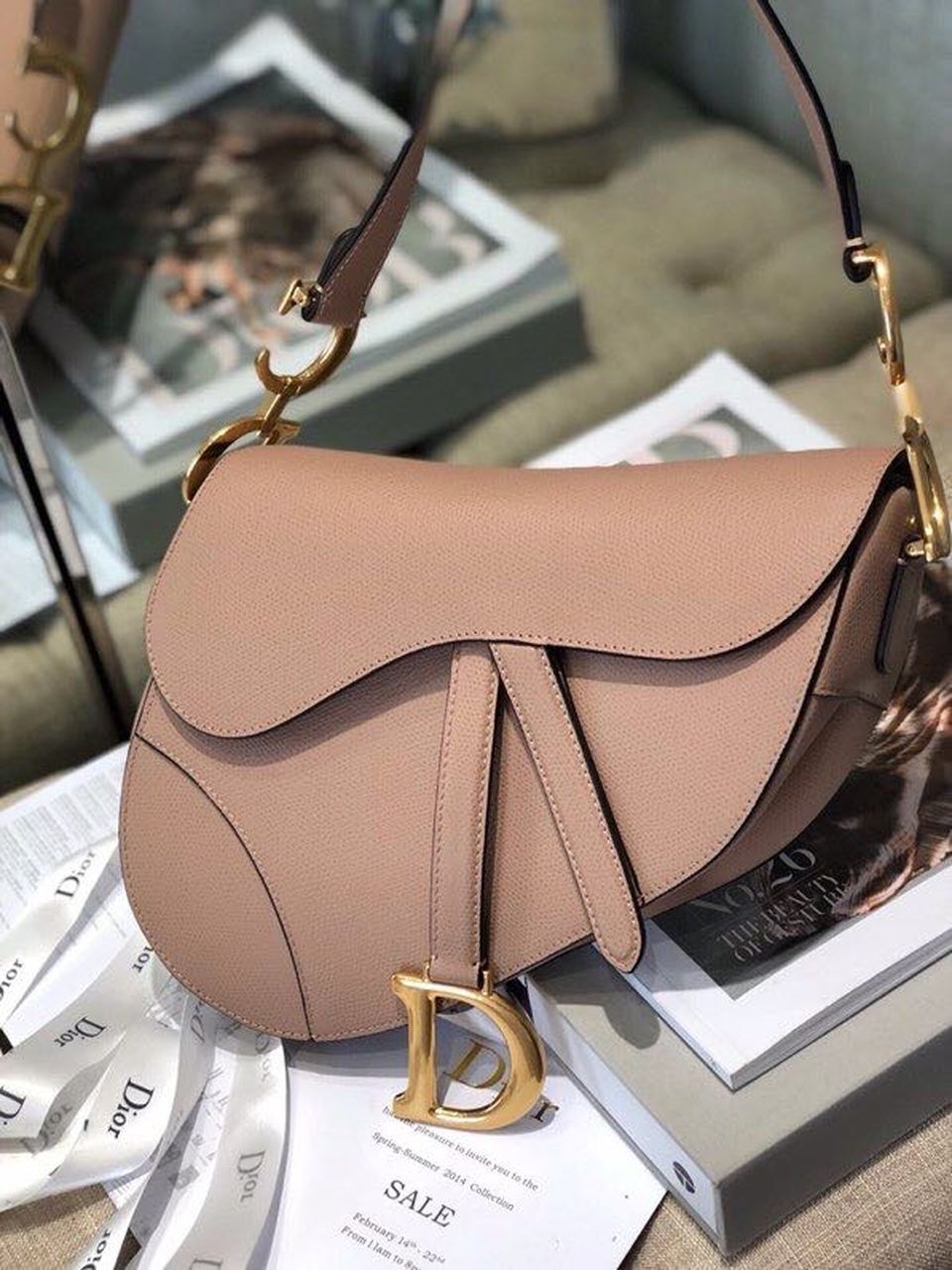 Top Quality Warm Taupe Grained Saddle Bag Gold Toned Hardware Canvas For Women 25cm/10in CD M0446CBAA_M45M