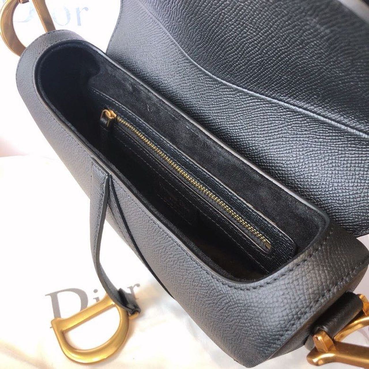 Top Quality Saddle Bag Black Grained For Women 10in/25cm CD M0446CBAA_M900