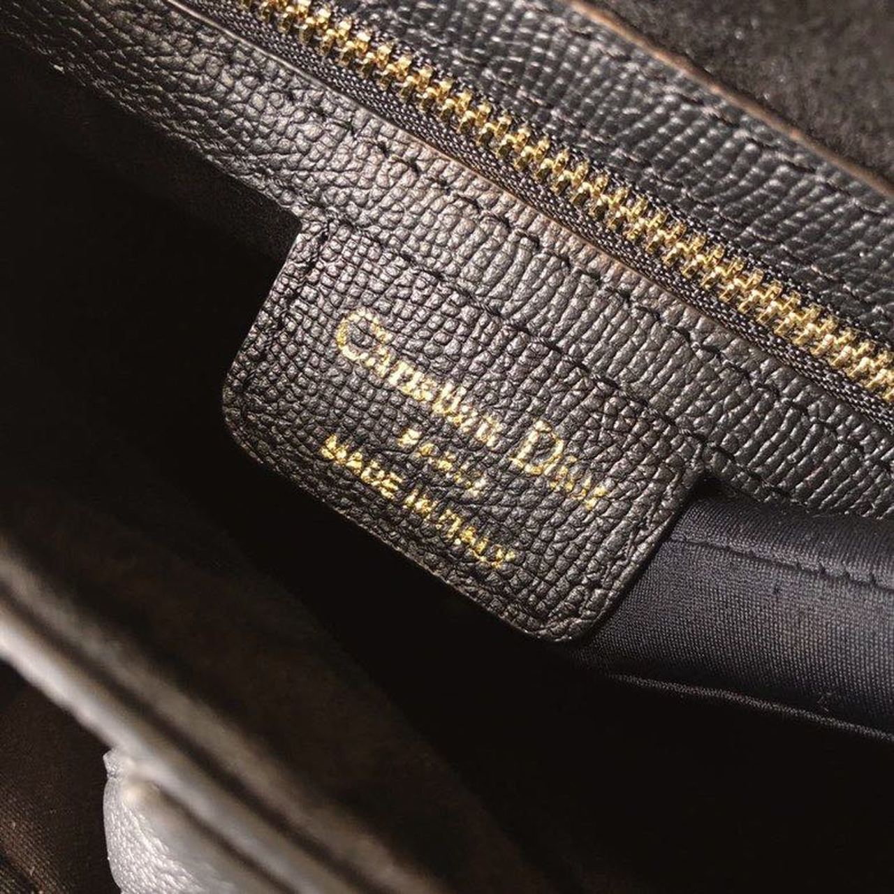 Top Quality Saddle Bag Black Grained For Women 10in/25cm CD M0446CBAA_M900