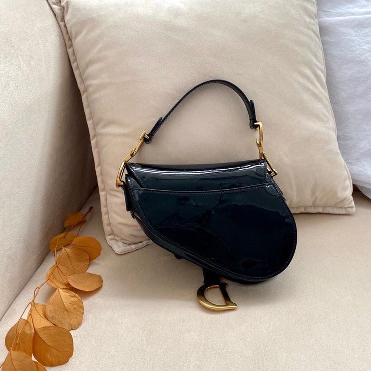 Top Quality Saddle Bag Black Patent Gold Toned Hardware For Women 19.5cm/7.6in CD