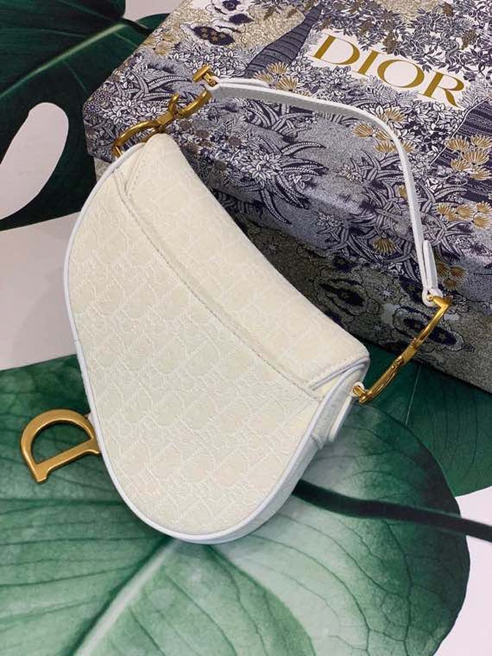 Top Quality Saddle Bag White Oblique Embroidered Canvas Gold Toned Hardware For Women 21cm/8.5in CD