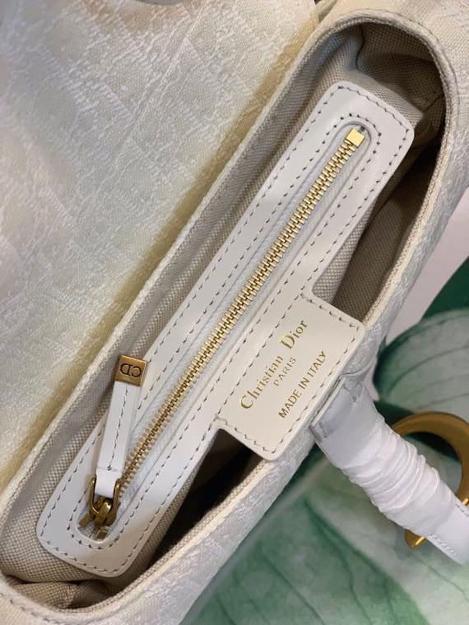 Top Quality Saddle Bag White Oblique Embroidered Canvas Gold Toned Hardware For Women 25cm/10in CD
