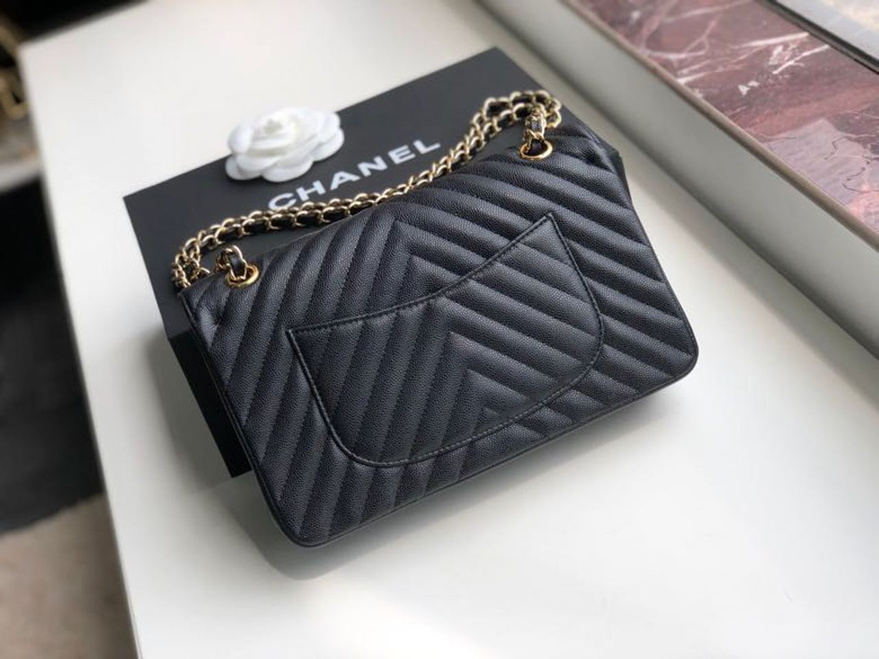 CHL Chevron Classic Handbag Gold Toned Hardware Black For Women, Women’s Bags, Shoulder And Crossbody Bags 10in/26cm