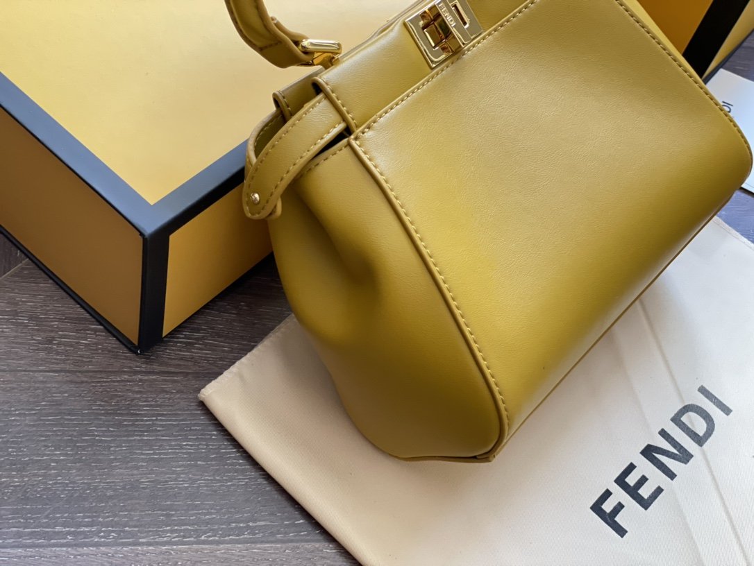 EN - New 1:1 rep  Bags FEI 117