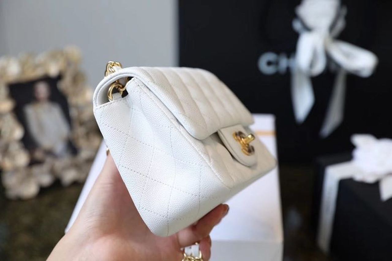 CHL Classic Mini Top Qualityap Bag Golden Hardware White For Women 6.6in/17cm A35200