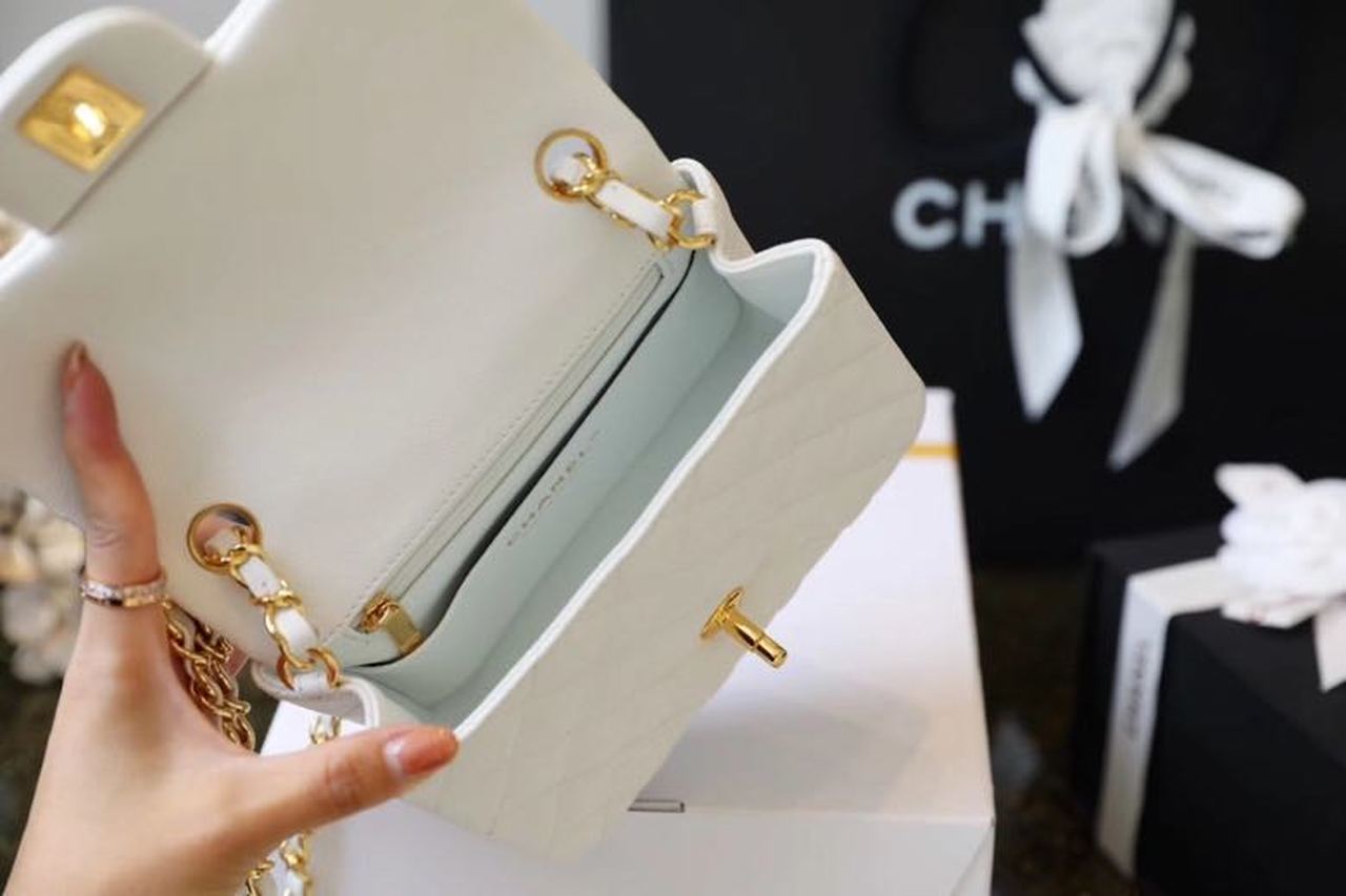 CHL Classic Mini Top Qualityap Bag Golden Hardware White For Women 6.6in/17cm A35200