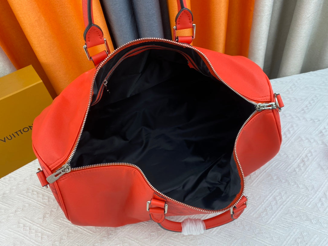 EN - New 1:1 rep  Bags LUV 673