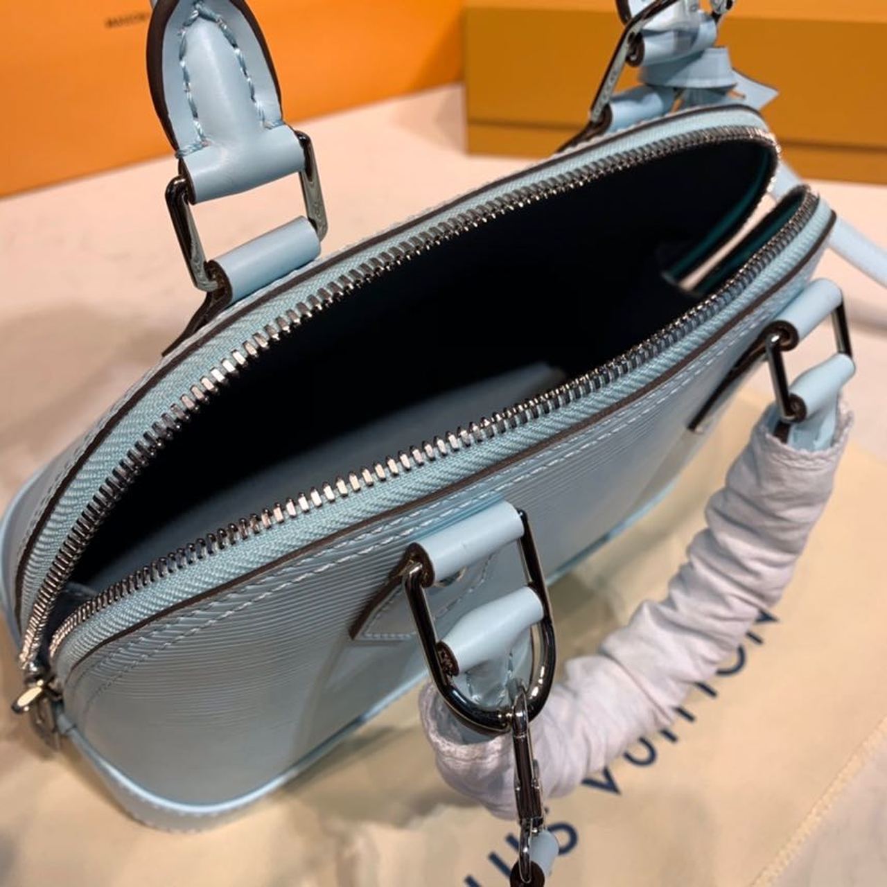 Top Quality Alma BB Epi Seaside Blue For Women, Womens Handbags, Shoulder And Crossbody Bags 9.2in/23.5cm Top Quality M56206