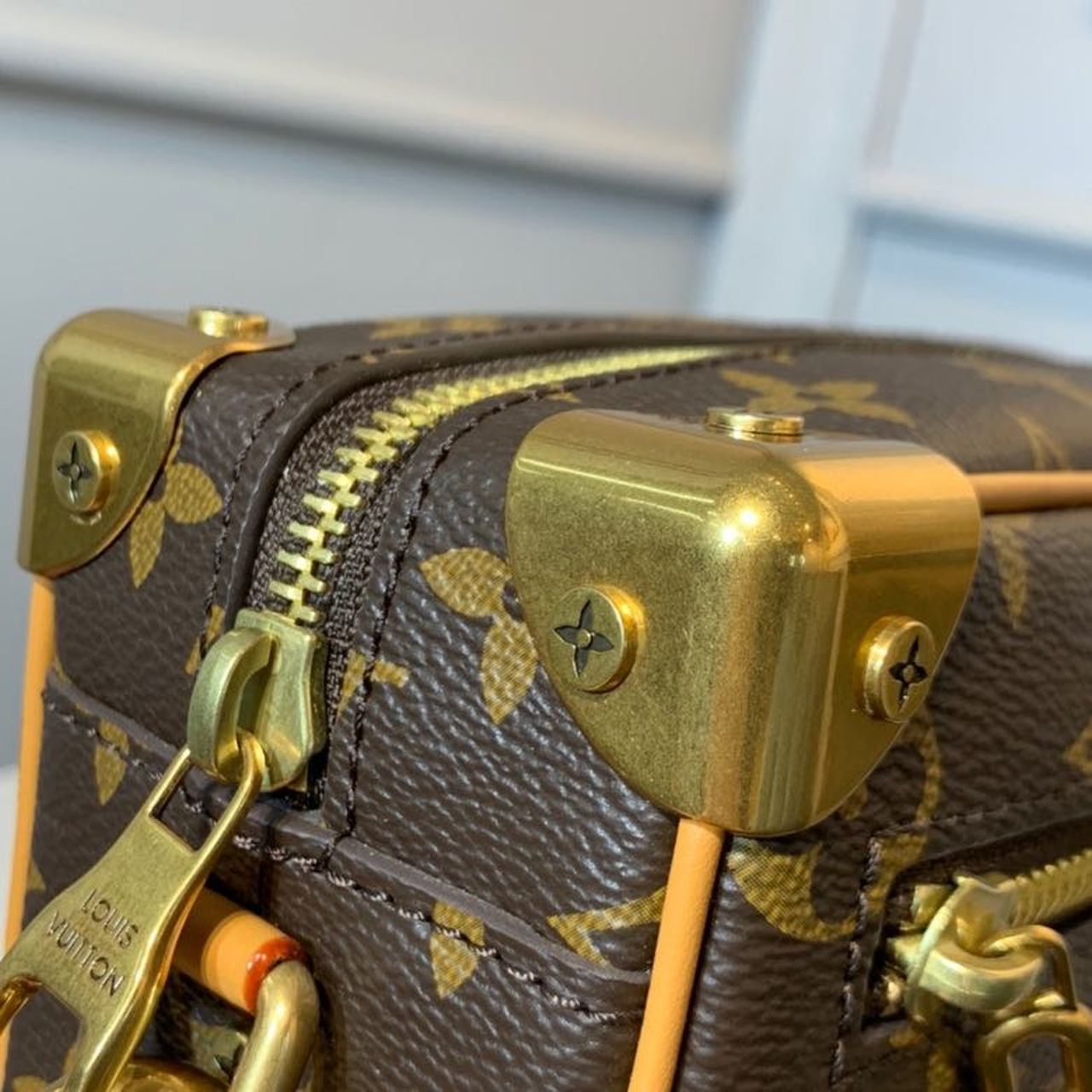 Top Quality Mini Soft Trunk Monogram Canvas For Women, WoBags, Shoulder And Crossbody Bags 7.2in/18.5cm Top Quality M68906
