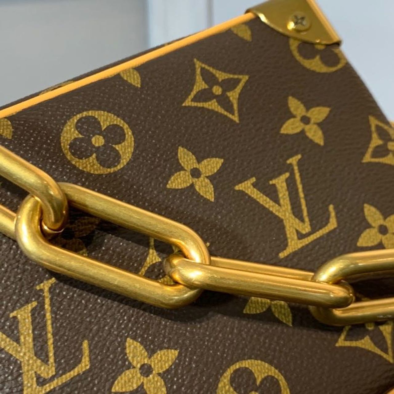 Top Quality Mini Soft Trunk Monogram Canvas For Women, WoBags, Shoulder And Crossbody Bags 7.2in/18.5cm Top Quality M68906