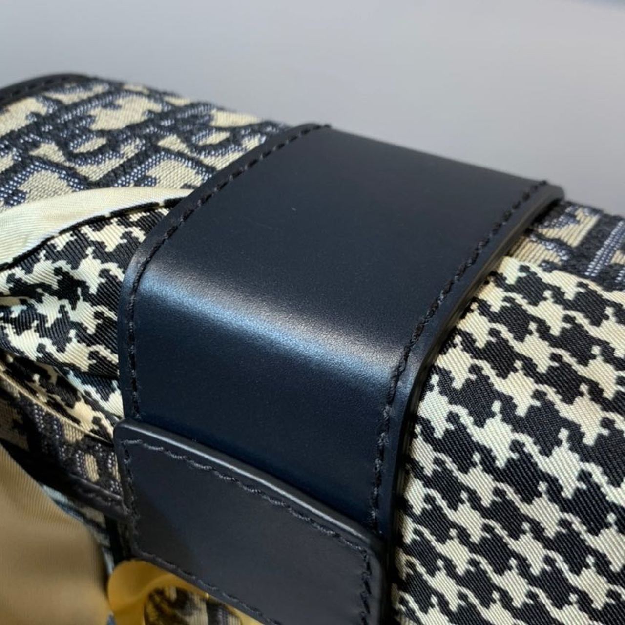 Top Quality 30 Montaigne Box Bag Blue Oblique For Women17.5cm/7in FD Gold Toned Hardware CD